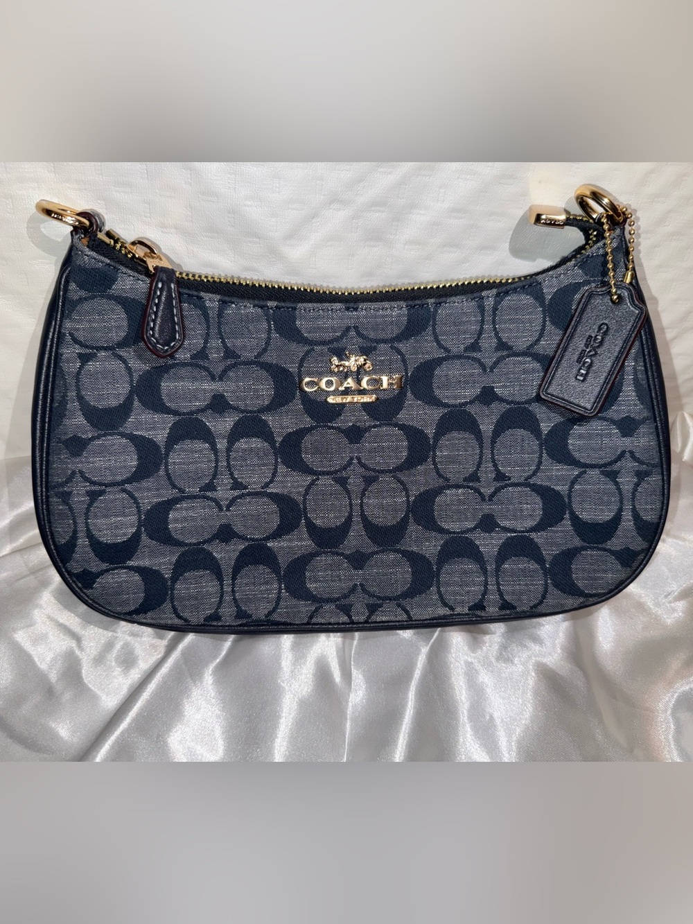 Coach Teri Shoulder Bag in Signature Chambray – Navy Blue with Gold Hardware
